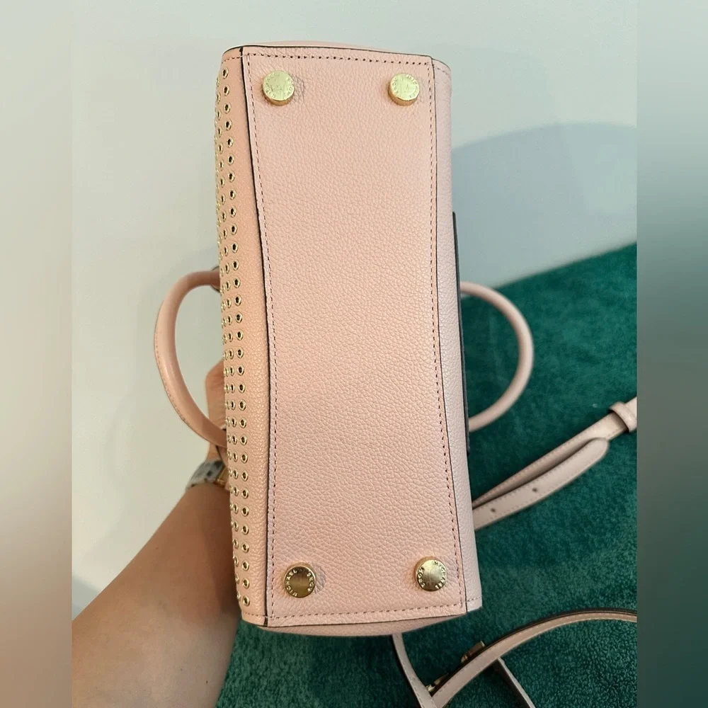 Michael Kors Medium Hayes Handbag